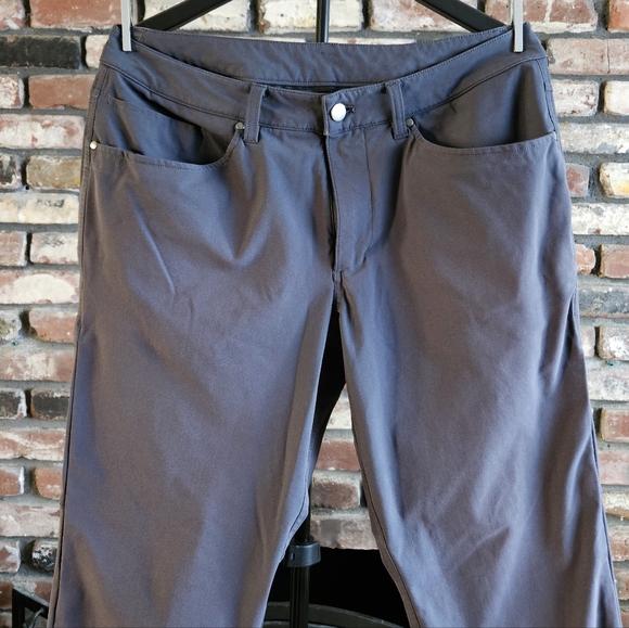 Lululemon ABC Pant - Picture 2 of 5